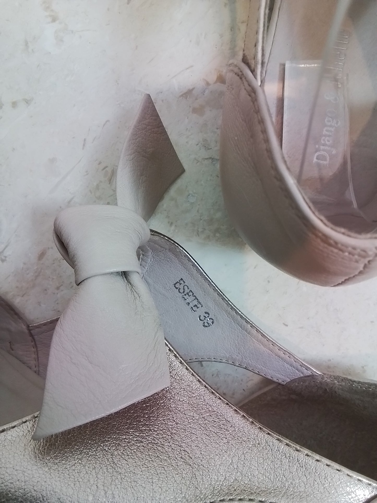 Django and Juliette Pink Leather Shoes Size 8/39