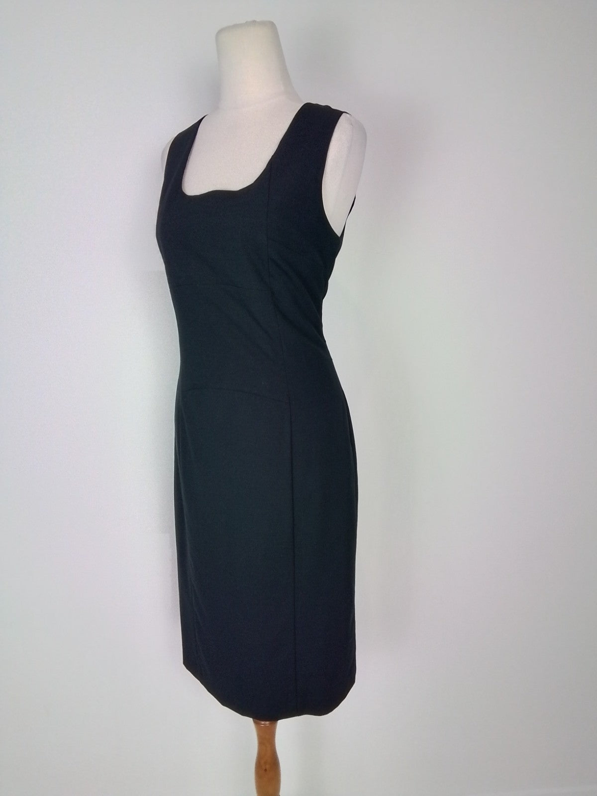 Cue Pleated Shift Dress Size 12