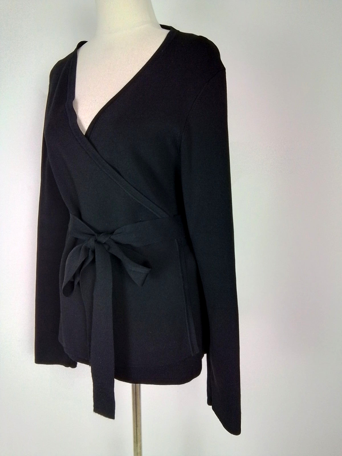 New Witchery Milano Knit Wrap Top with Belt XL/14