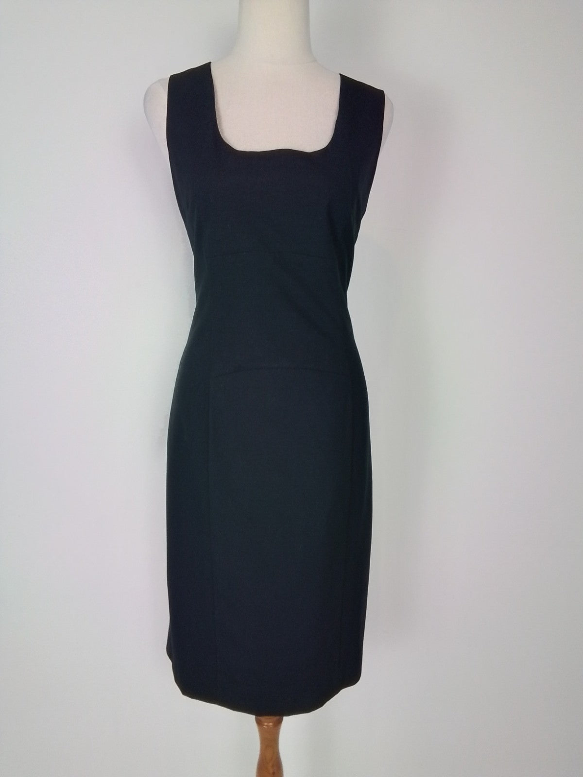 Cue Pleated Shift Dress Size 12